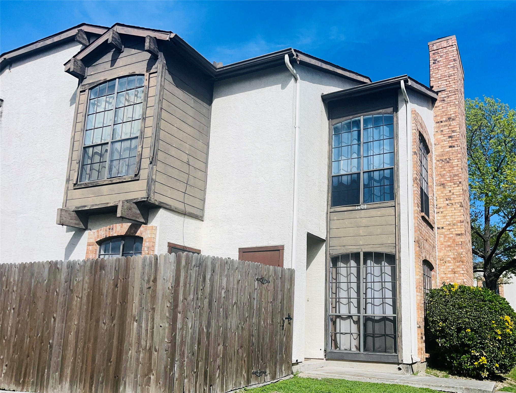 611 Oriole Boulevard Duncanville TX 75116