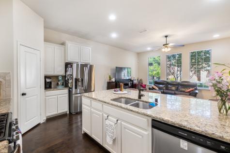 3922 Canton Jade Way Arlington TX 76005