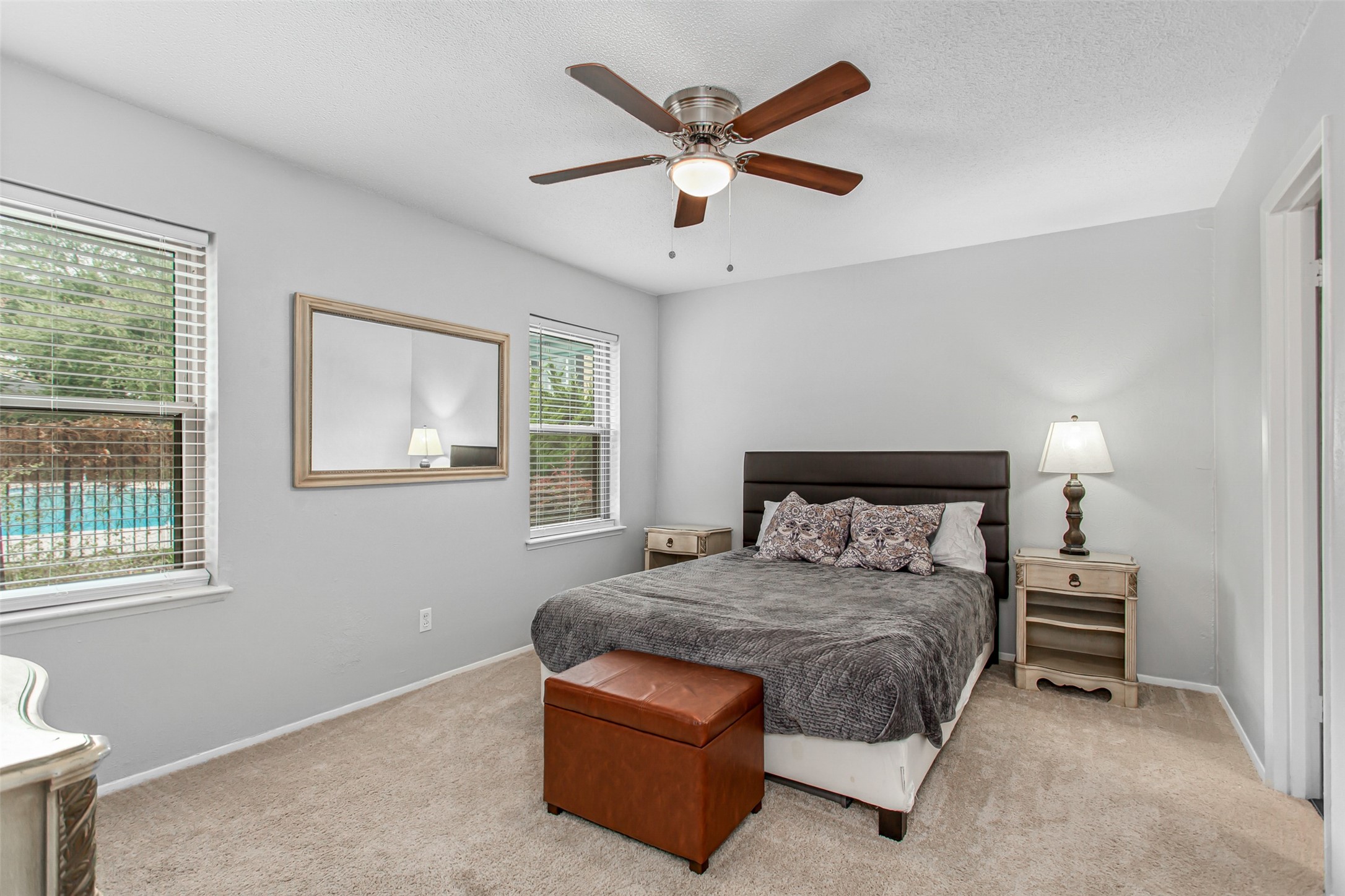 4816 Amesbury Dallas TX 75206