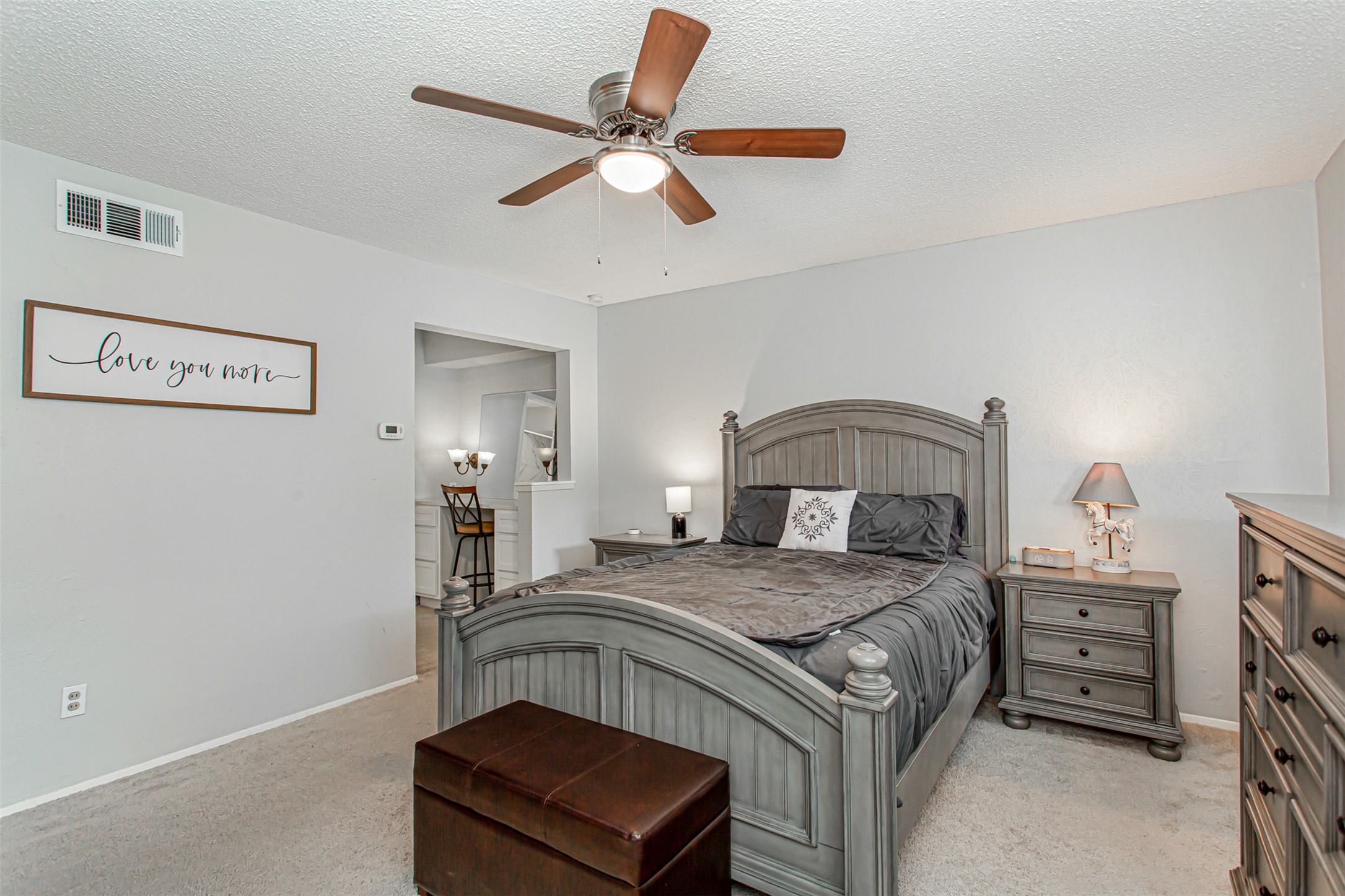 4816 Amesbury Dallas TX 75206