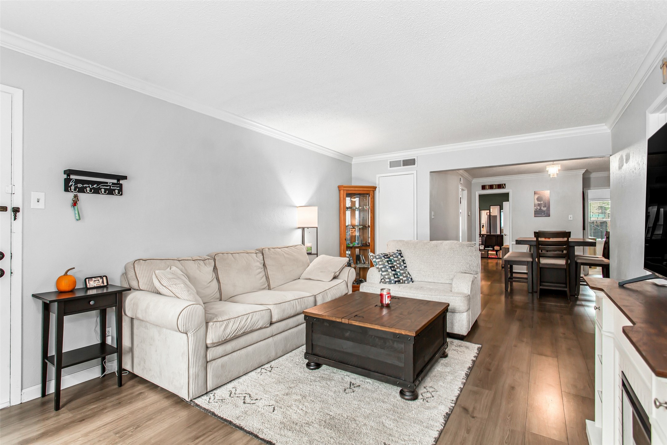 4816 Amesbury Dallas TX 75206
