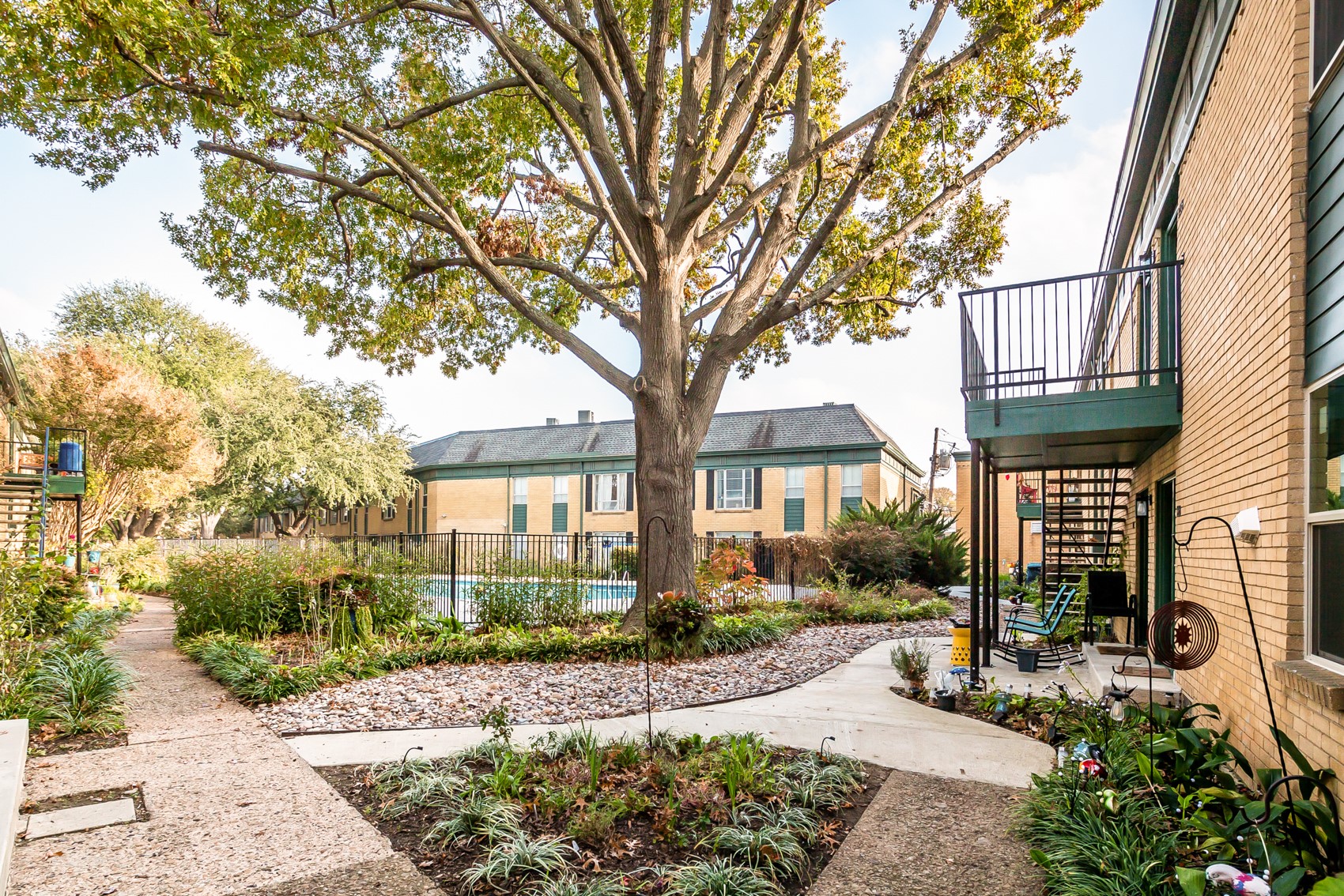 4816 Amesbury Dallas TX 75206