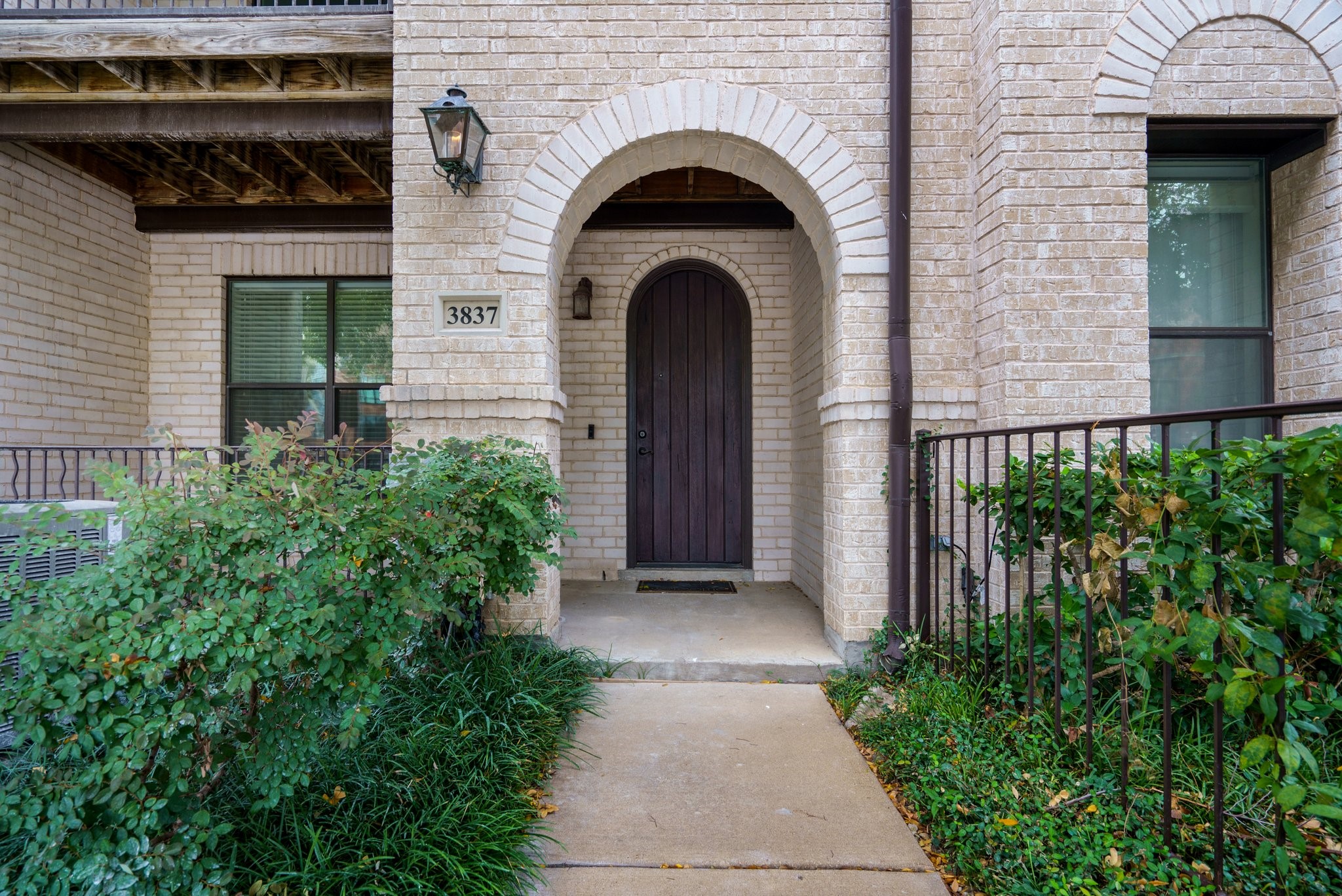 3837 Cole Avenue Dallas TX 75204