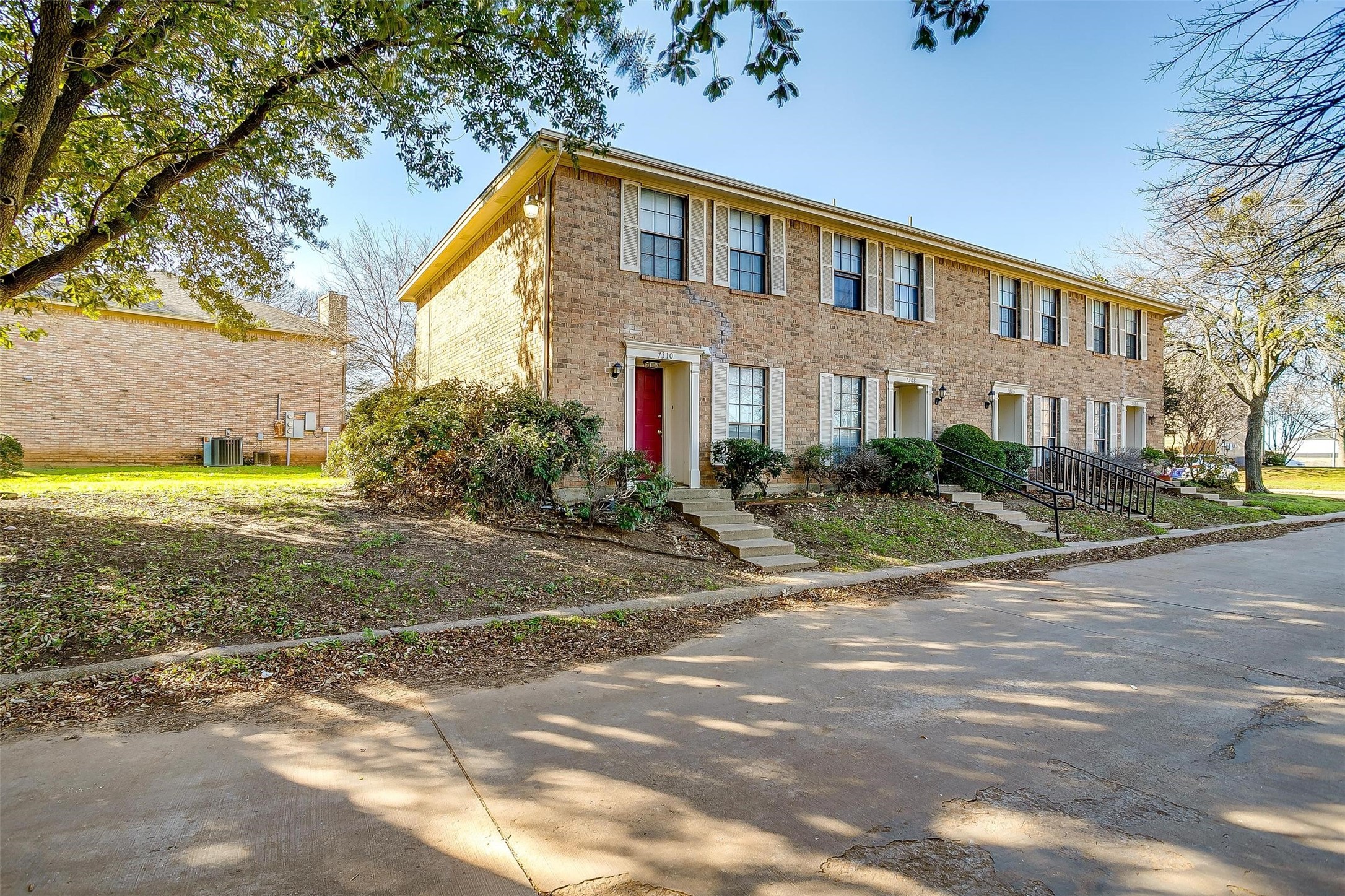 7310 Kingswood Circle Fort Worth TX 76133