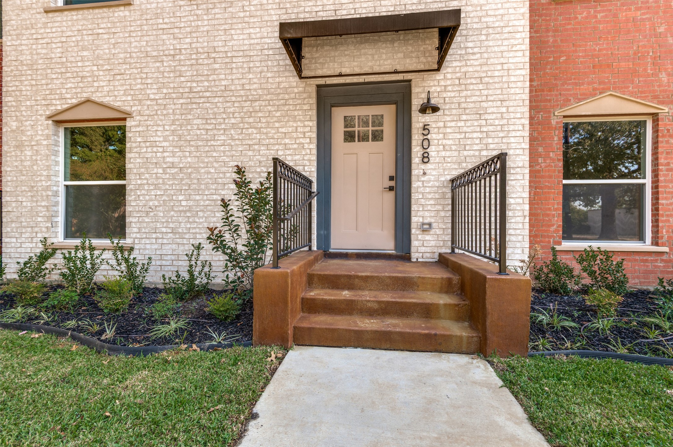 516 S Oconnor Road Irving TX 75060