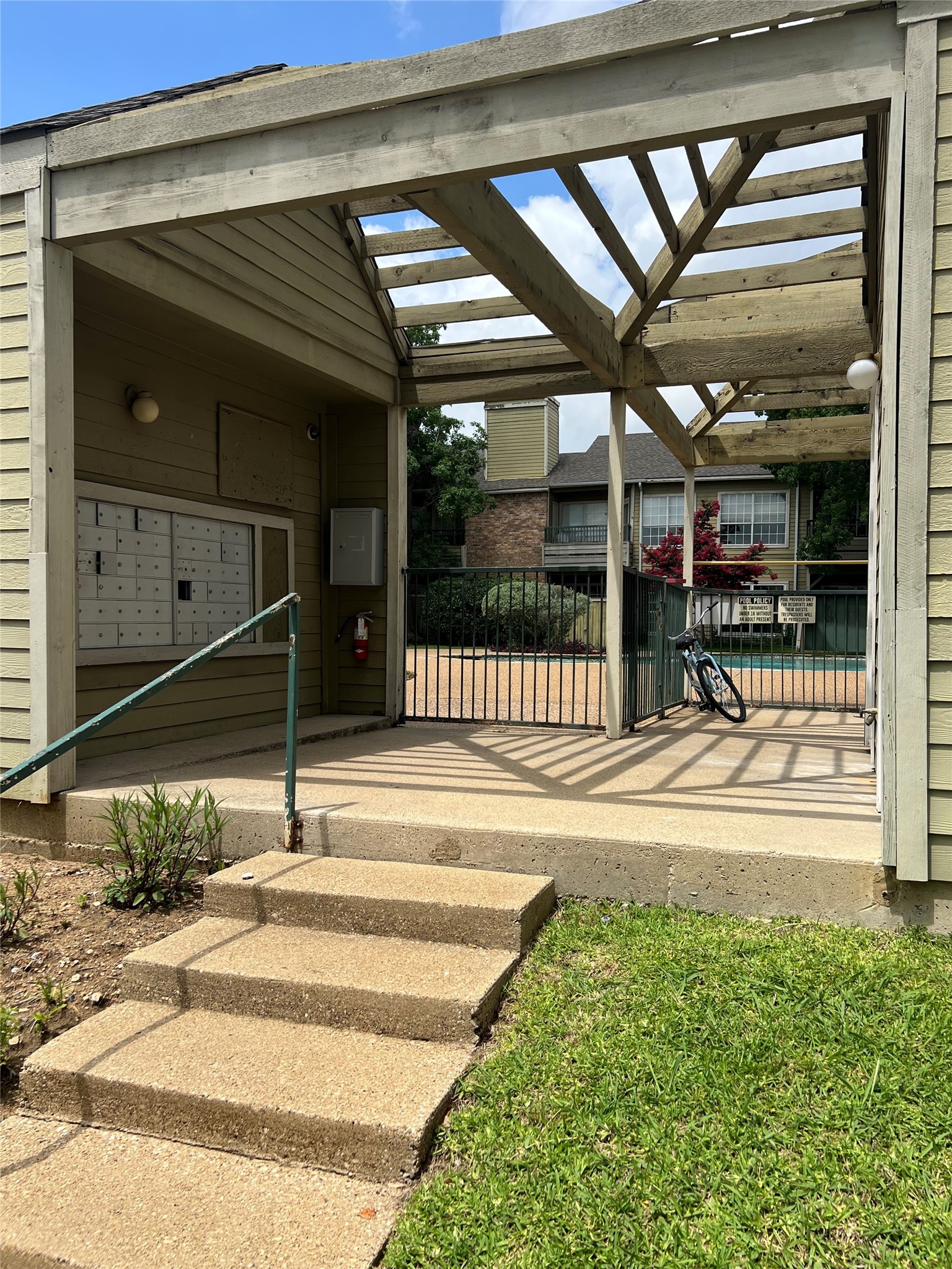 4101 Esters Road Irving TX 75038