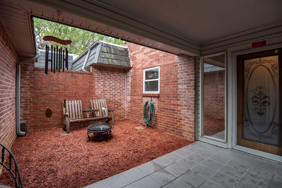 1607 Wilson Road Fort Worth TX 76112