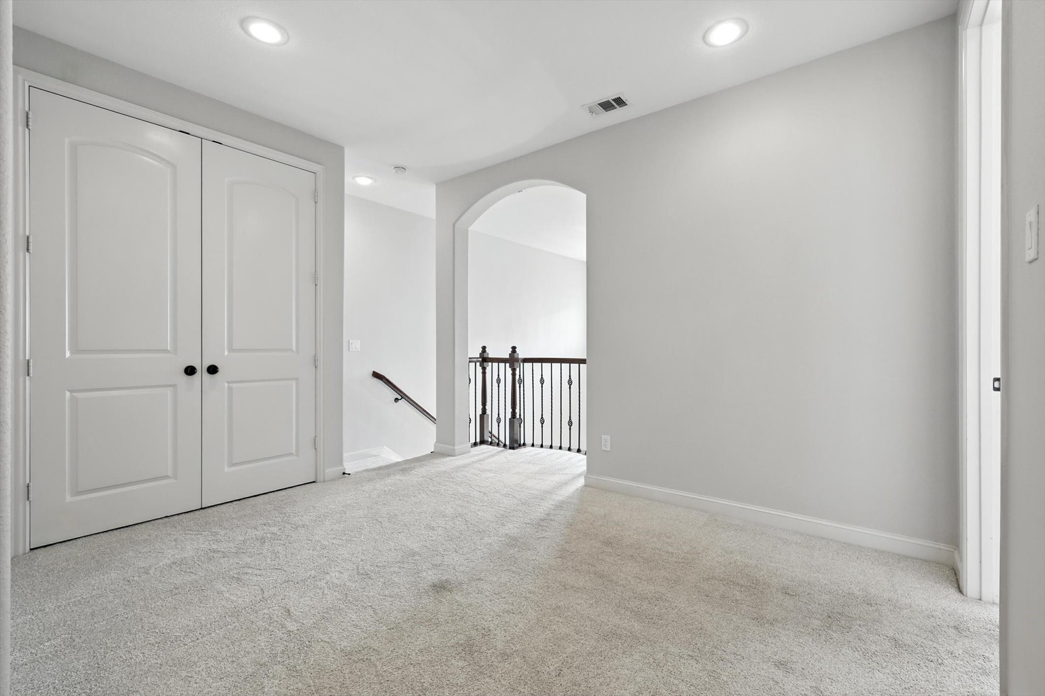 6755 Plaza Via Irving TX 75039