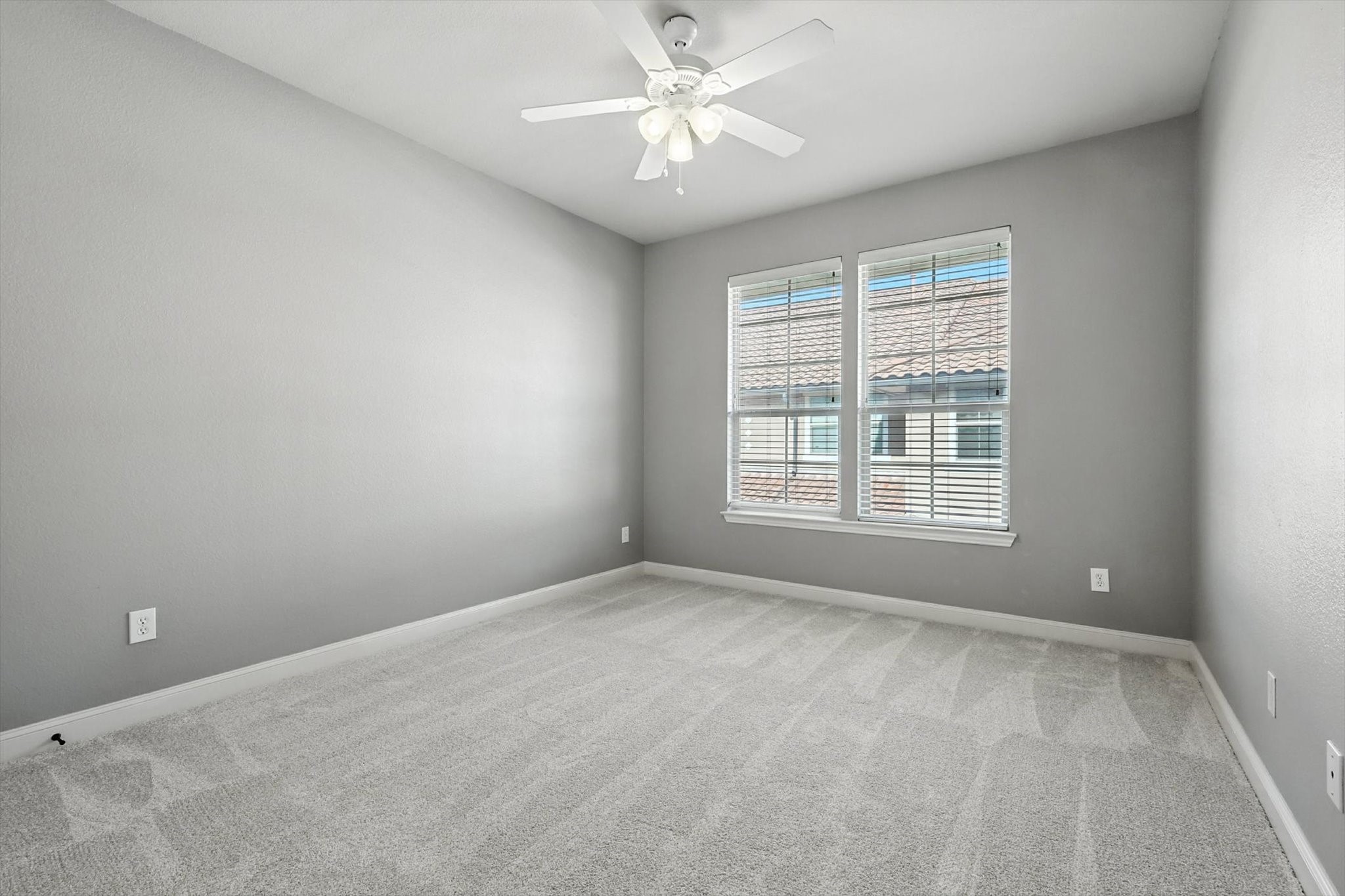 6755 Plaza Via Irving TX 75039
