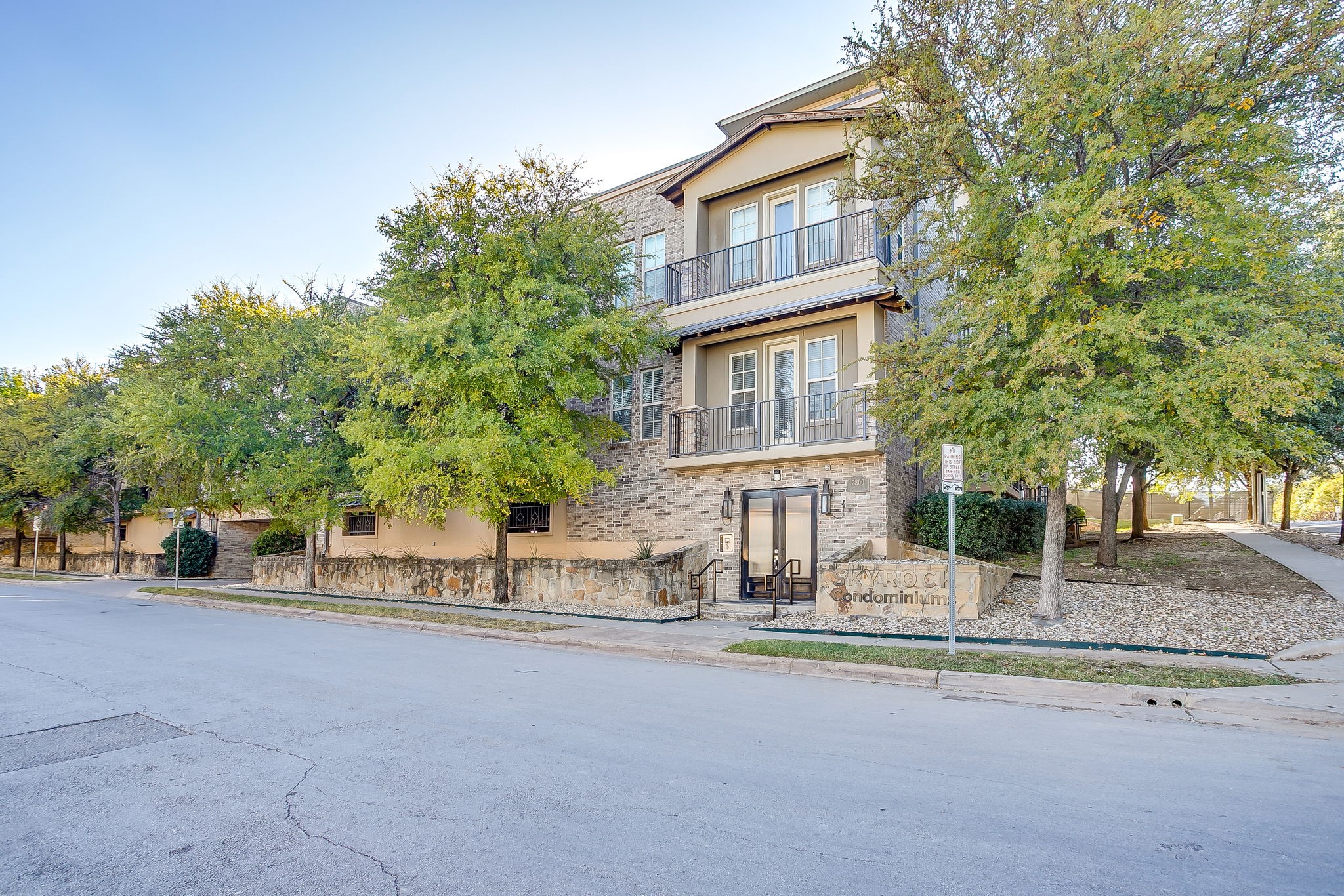 2800 Sandage Avenue Fort Worth TX 76109