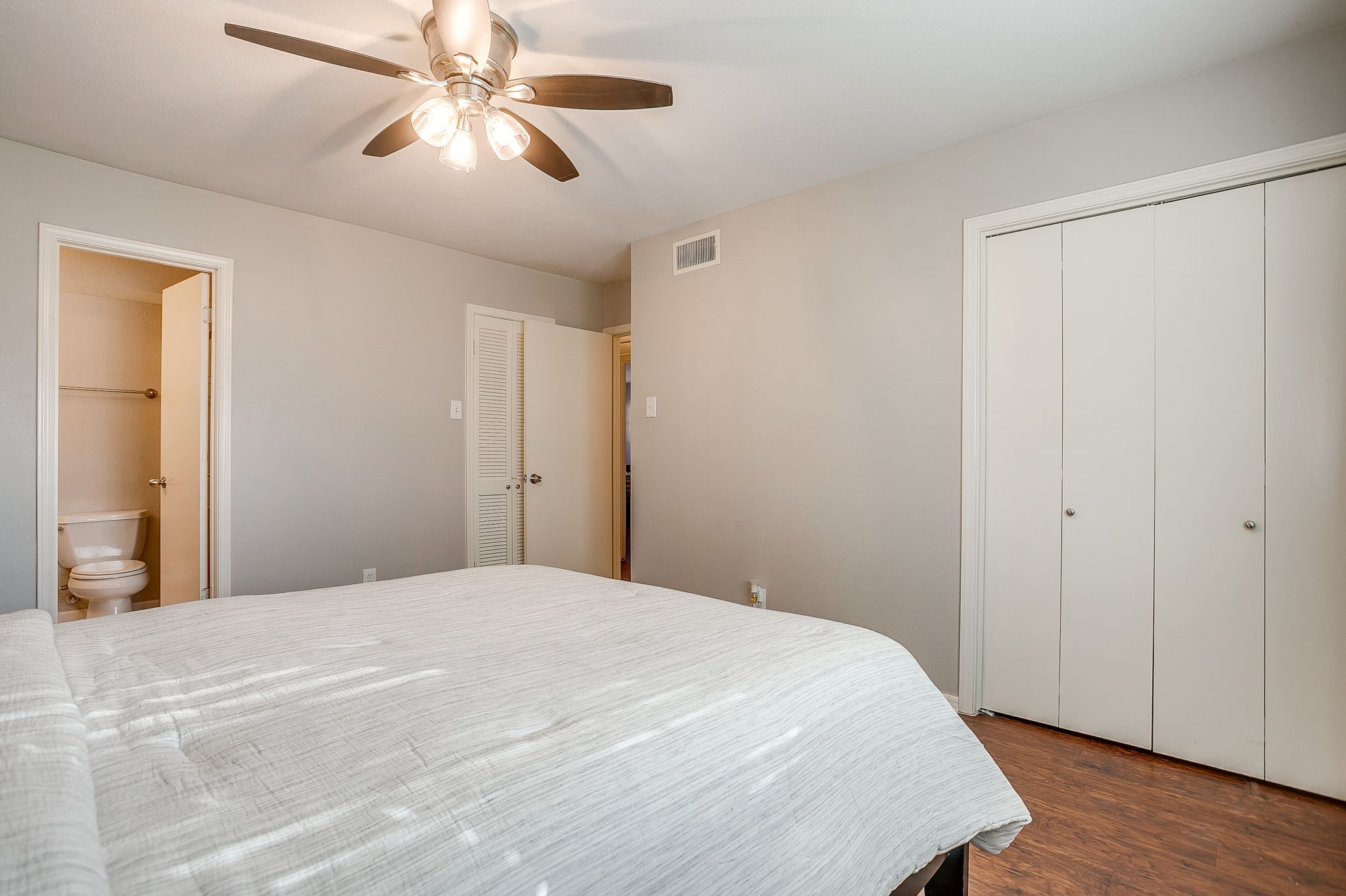 7929 Royal Lane Dallas TX 75230