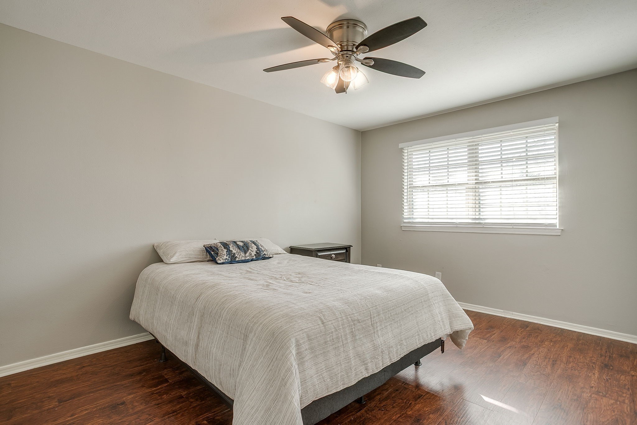 7929 Royal Lane Dallas TX 75230