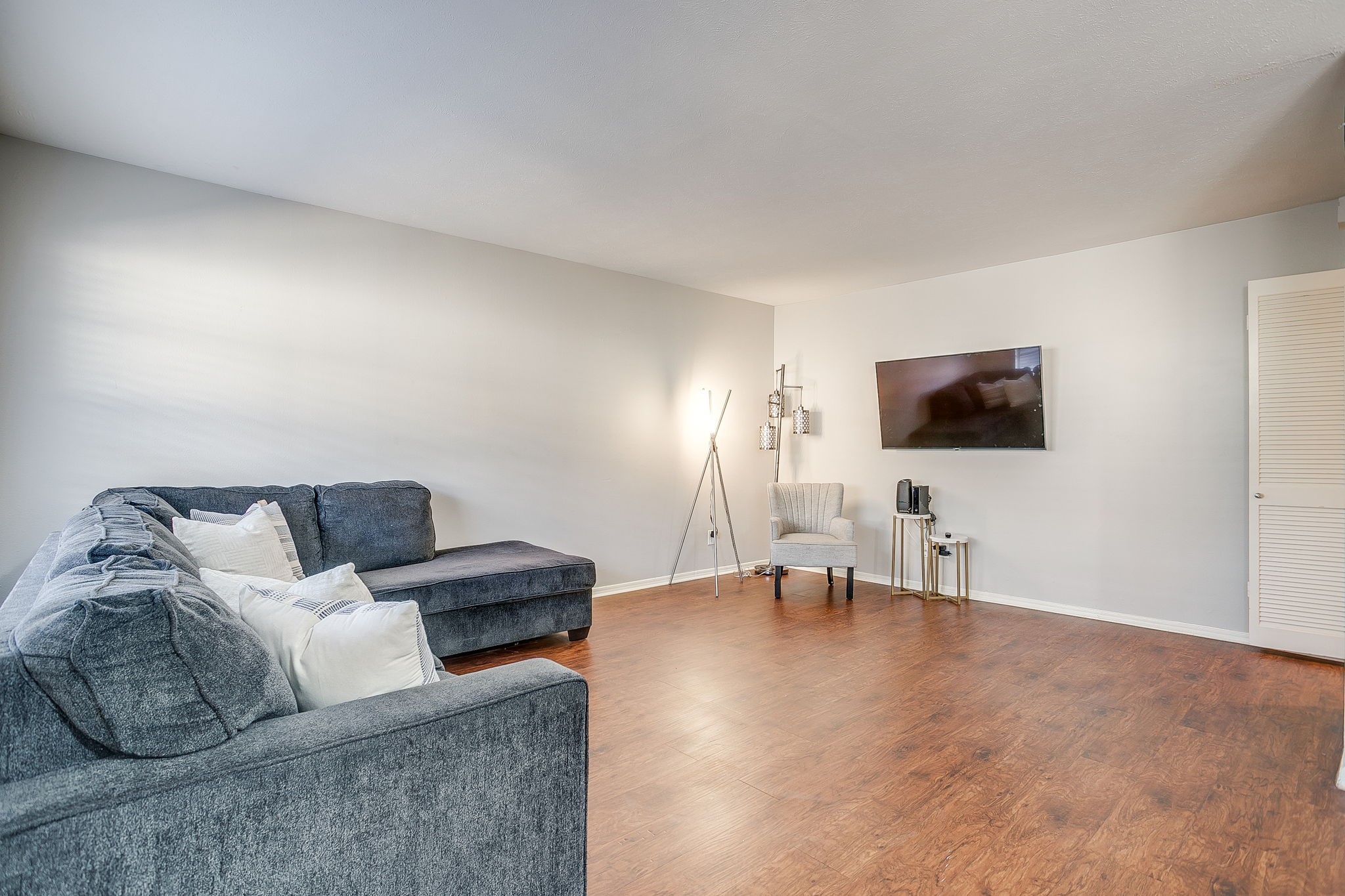 7929 Royal Lane Dallas TX 75230