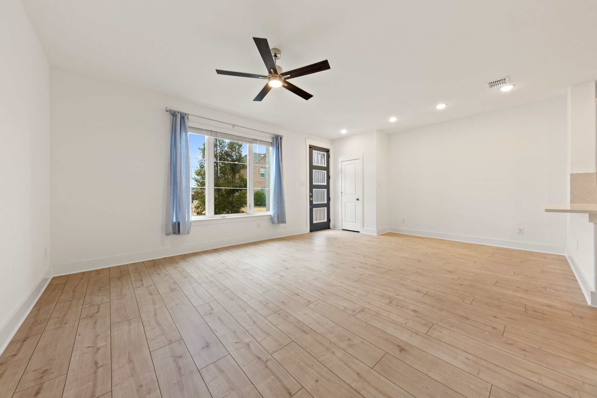 4612 Smokey Quartz Lane Arlington TX 76005