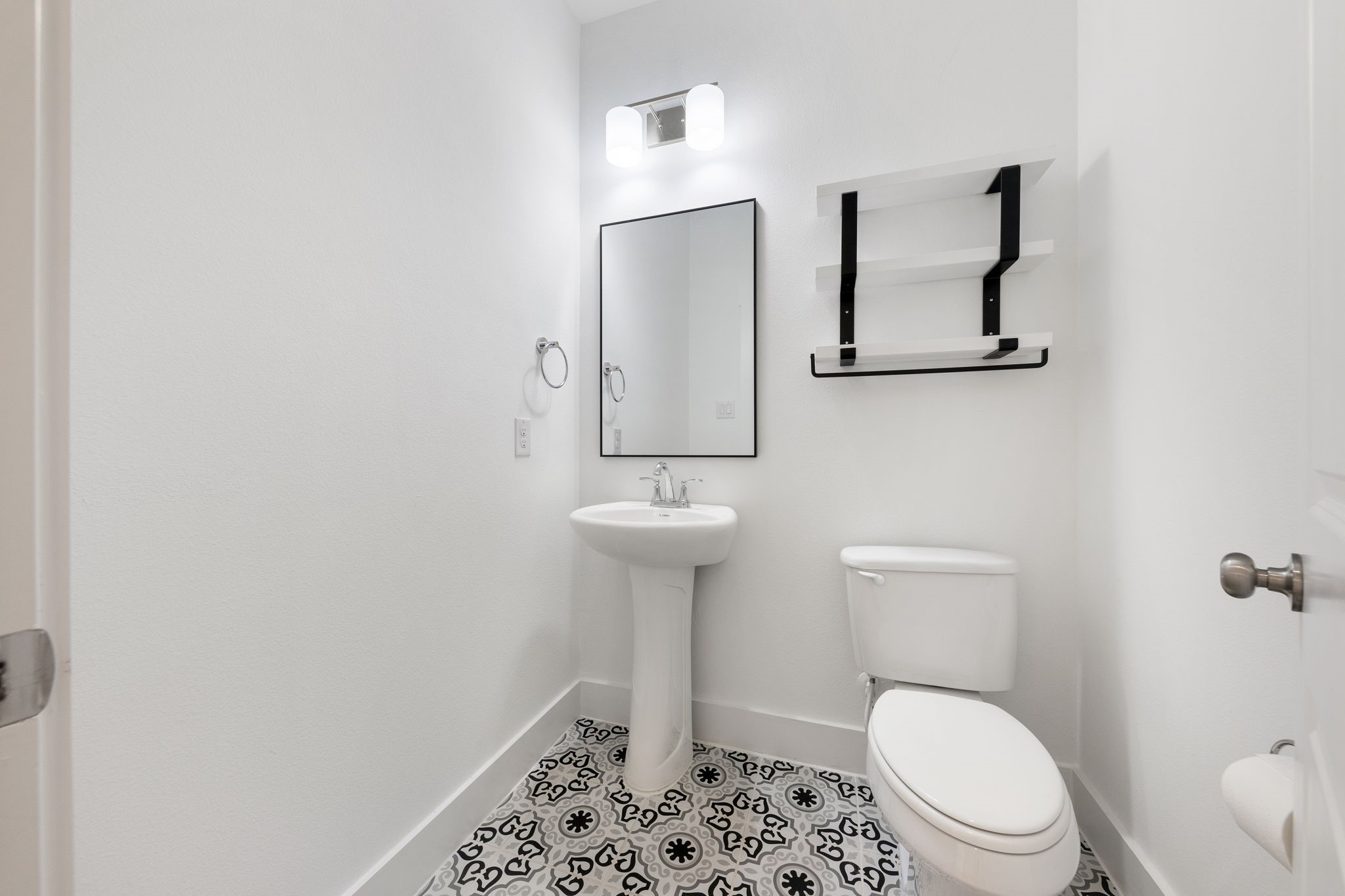 4612 Smokey Quartz Lane Arlington TX 76005