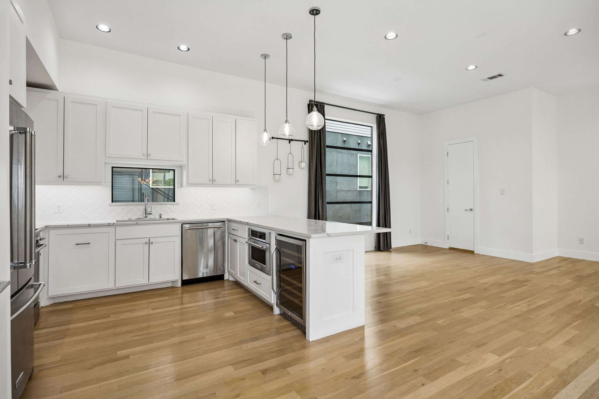 1851 Summit Avenue Dallas TX 75206