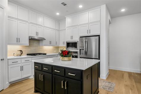 8116 Yellow Brick Pass Mckinney TX 75071