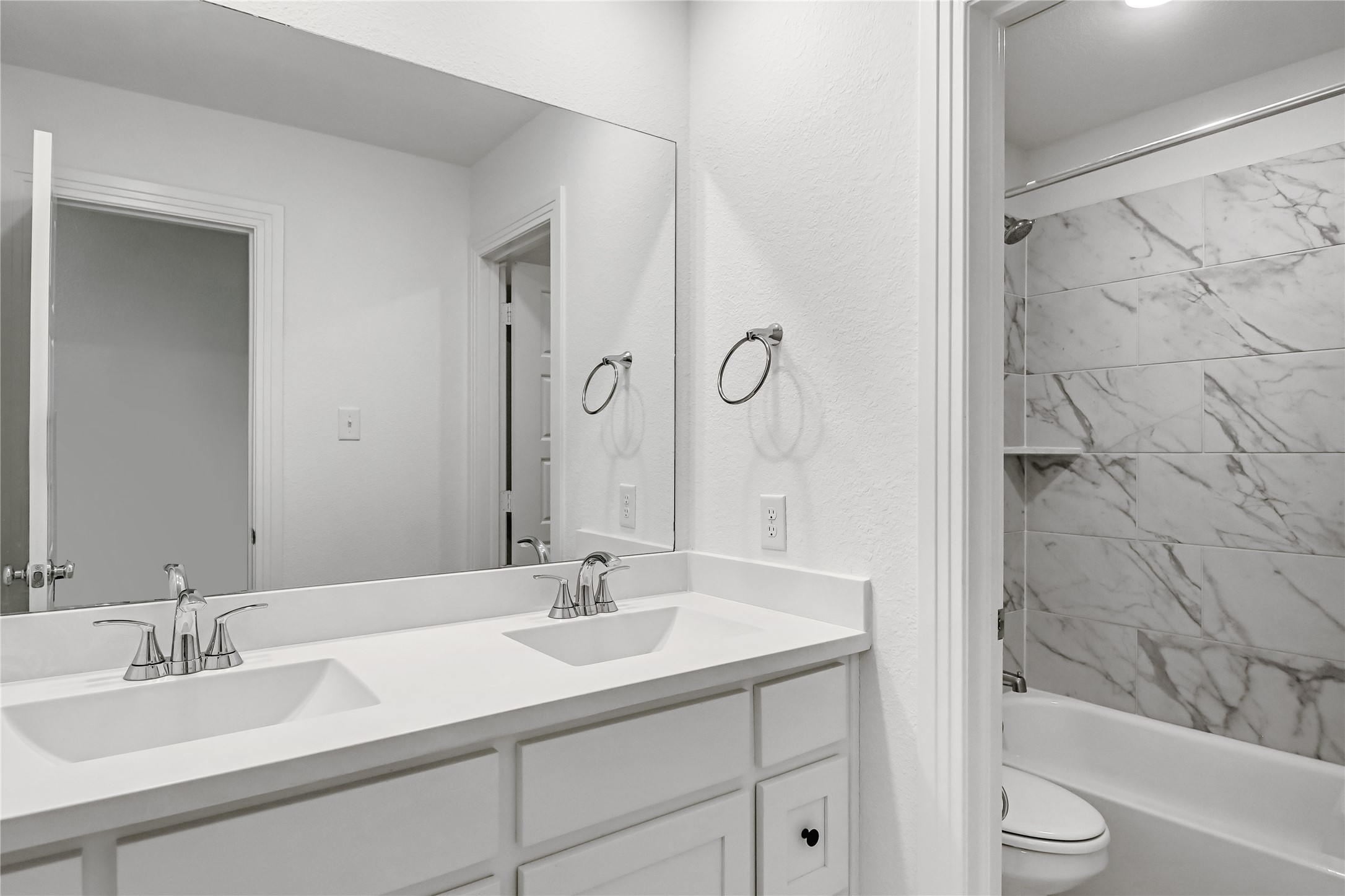 8116 Yellow Brick Pass Mckinney TX 75071