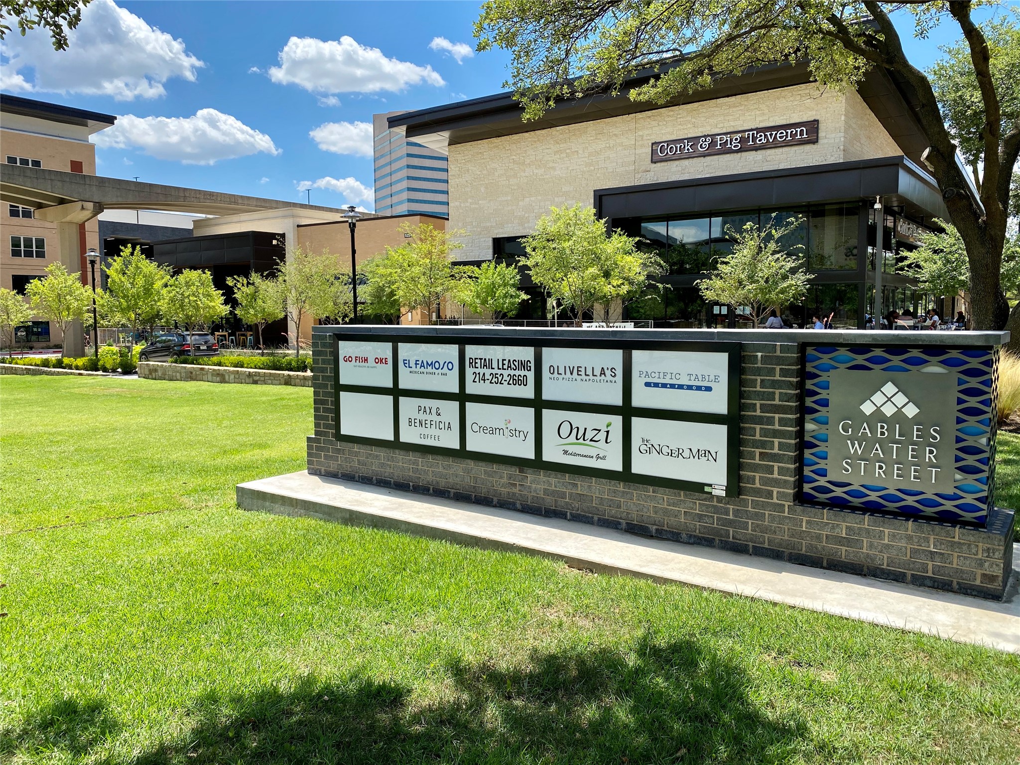 330 Las Colinas Boulevard E Irving TX 75039