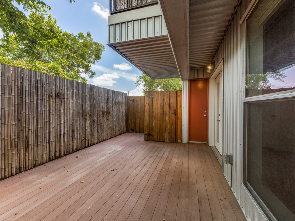 1209 Urban Lofts Drive Dallas TX 75215