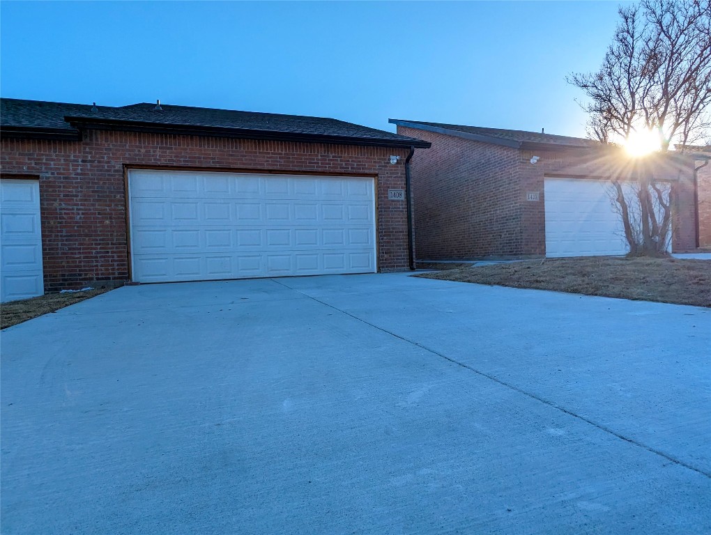 1408 Crosspointe Street Duncanville TX 75137