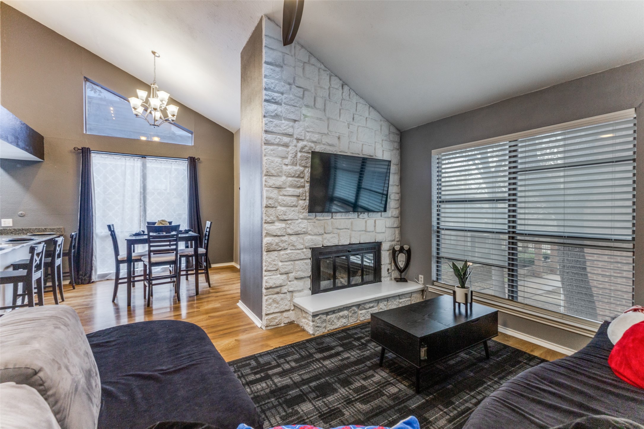 5750 Phoenix Drive Dallas TX 75231
