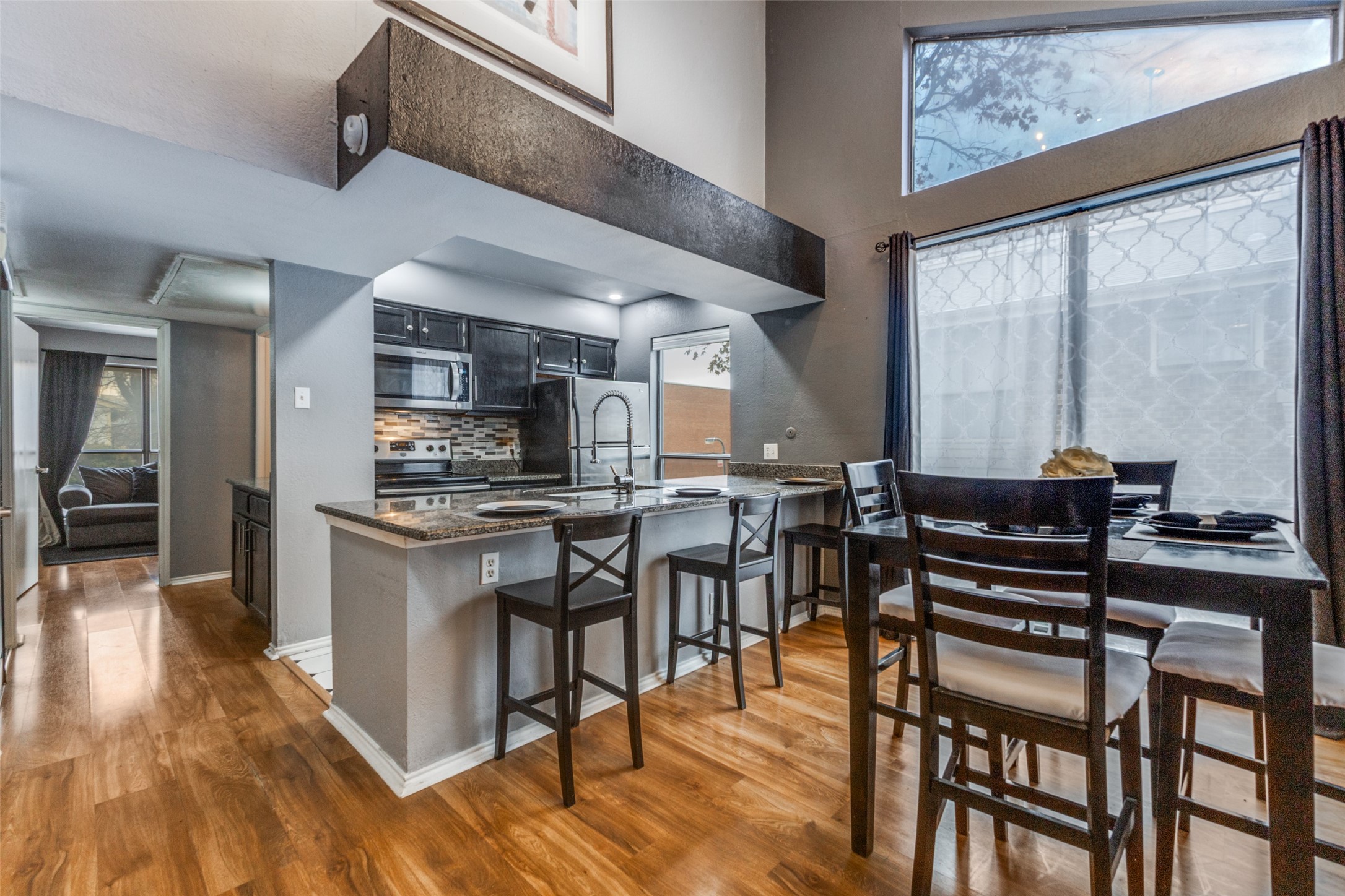 5750 Phoenix Drive Dallas TX 75231