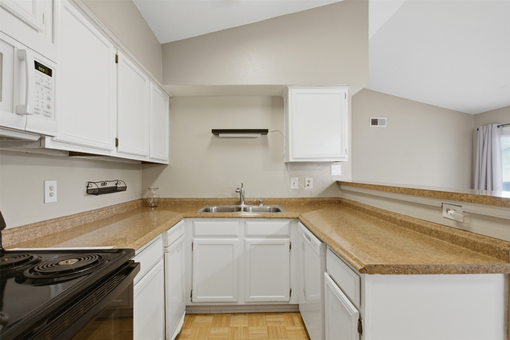 5909 Lake Hubbard Parkway Garland TX 75043