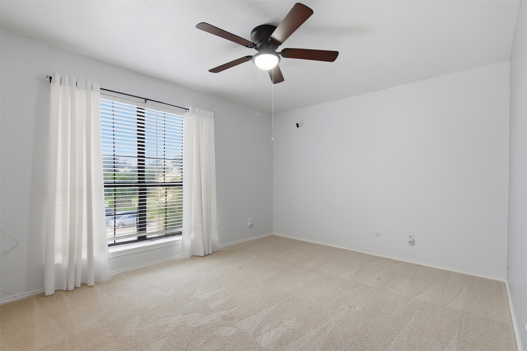 5909 Lake Hubbard Parkway Garland TX 75043