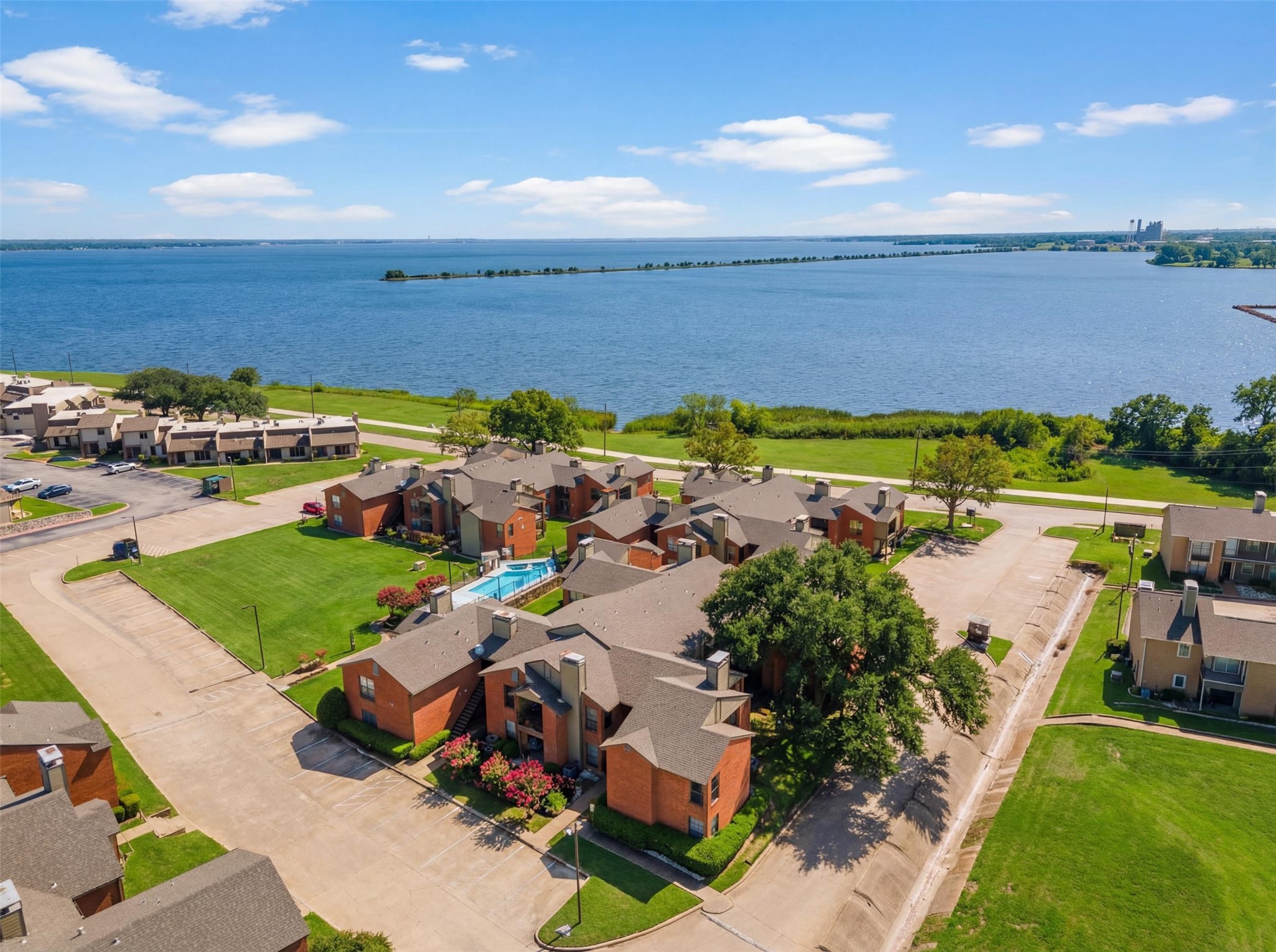 5909 Lake Hubbard Parkway Garland TX 75043