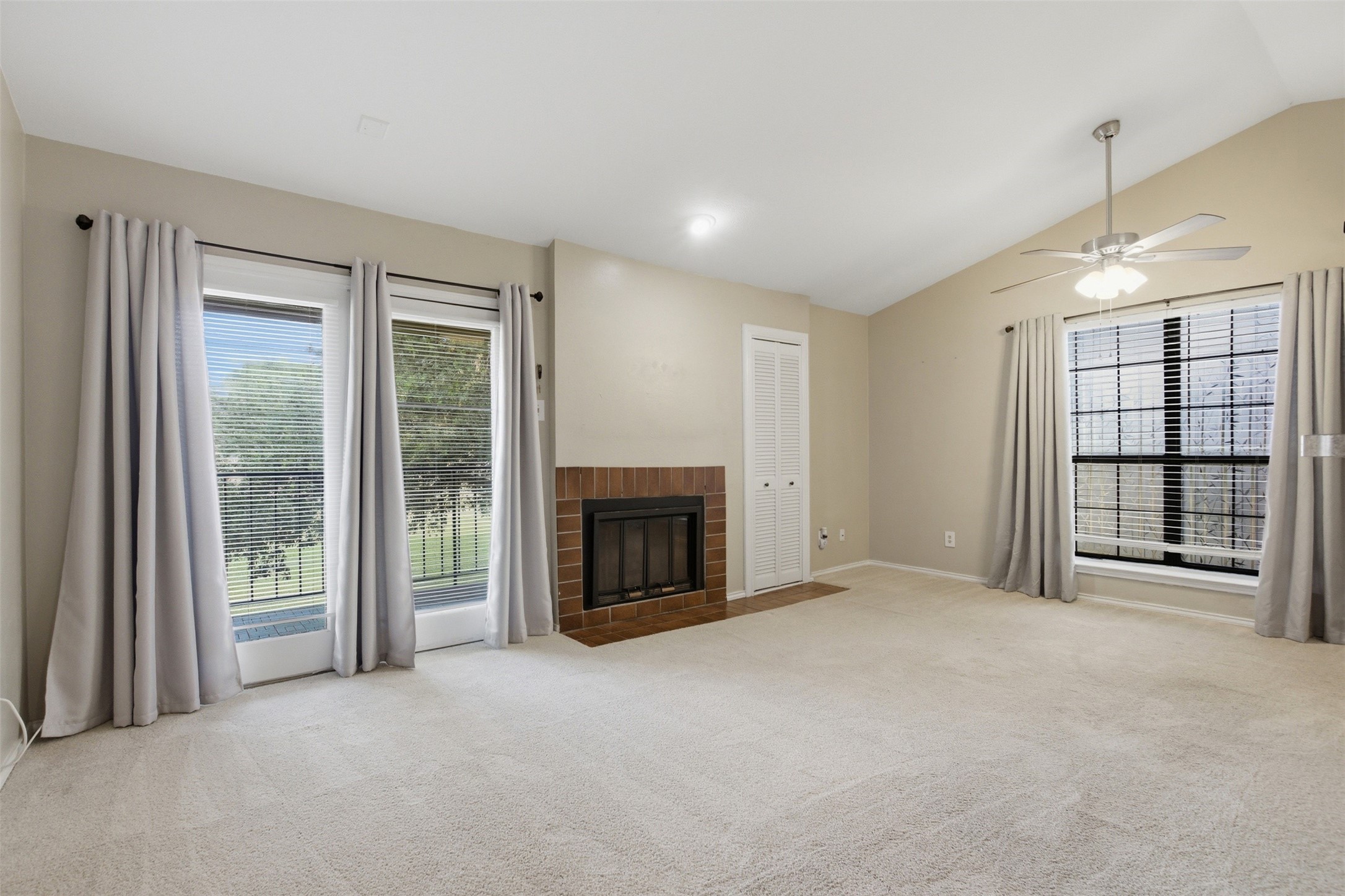 5909 Lake Hubbard Parkway Garland TX 75043
