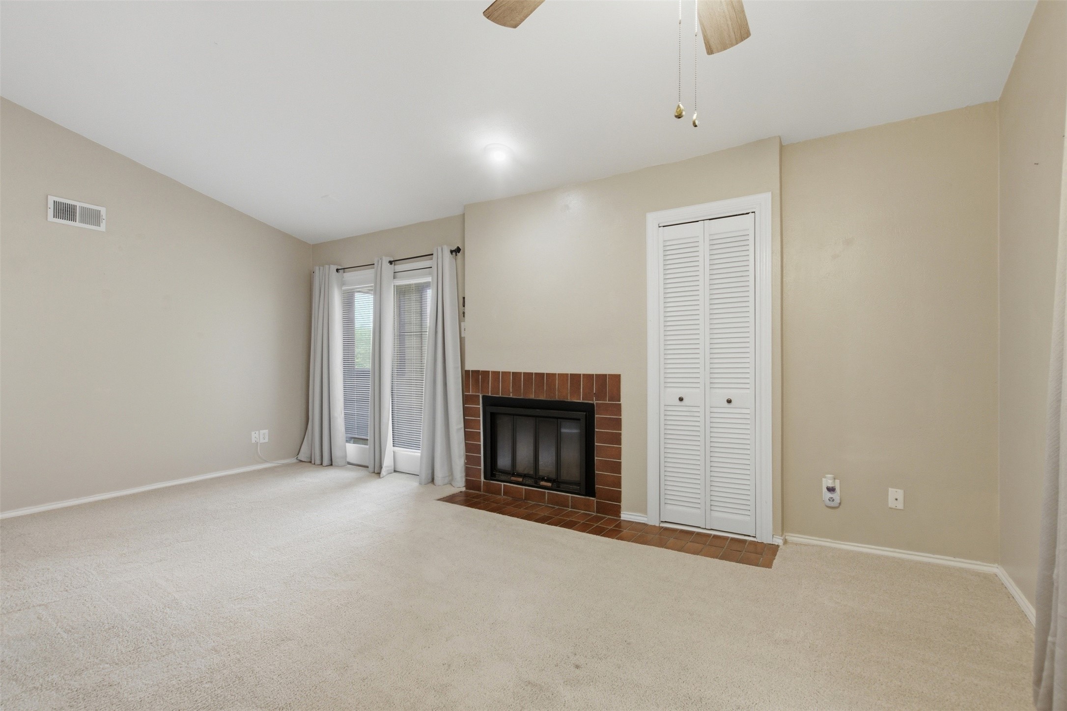 5909 Lake Hubbard Parkway Garland TX 75043