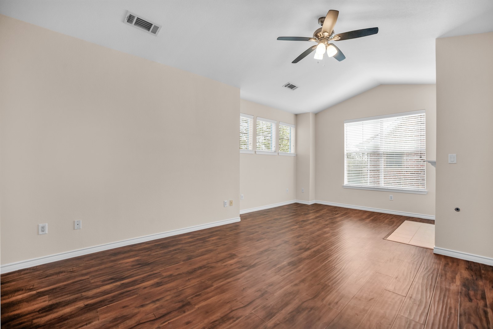 2122 Grove Park Lane Richardson TX 75080