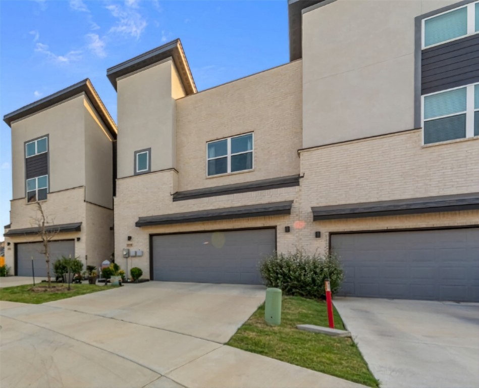 4330 Hebron Street Irving TX 75061