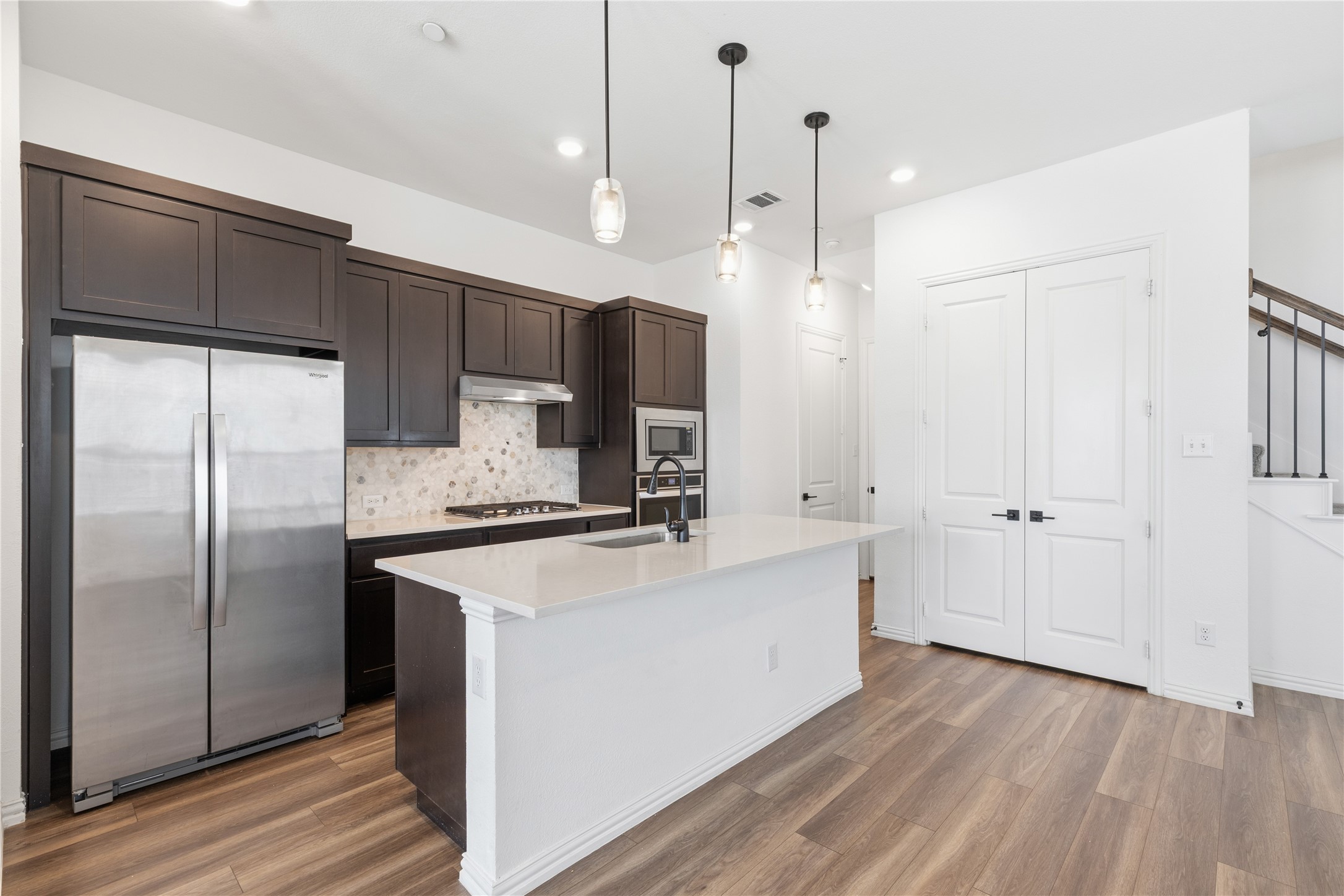 9924 Hennings Street Irving TX 75063