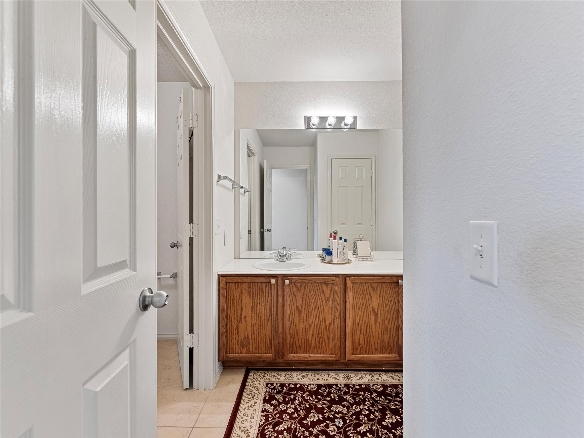 2252 Stoneleigh Place Mckinney TX 75071