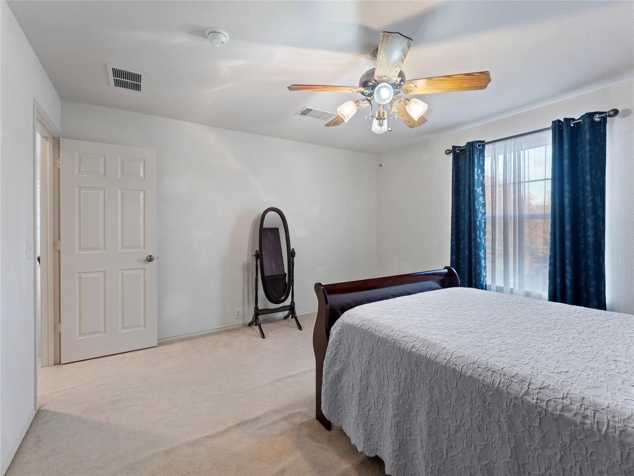 2252 Stoneleigh Place Mckinney TX 75071
