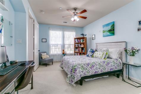 6738 Plaza Via Irving TX 75039