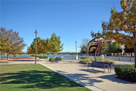 6738 Plaza Via Irving TX 75039