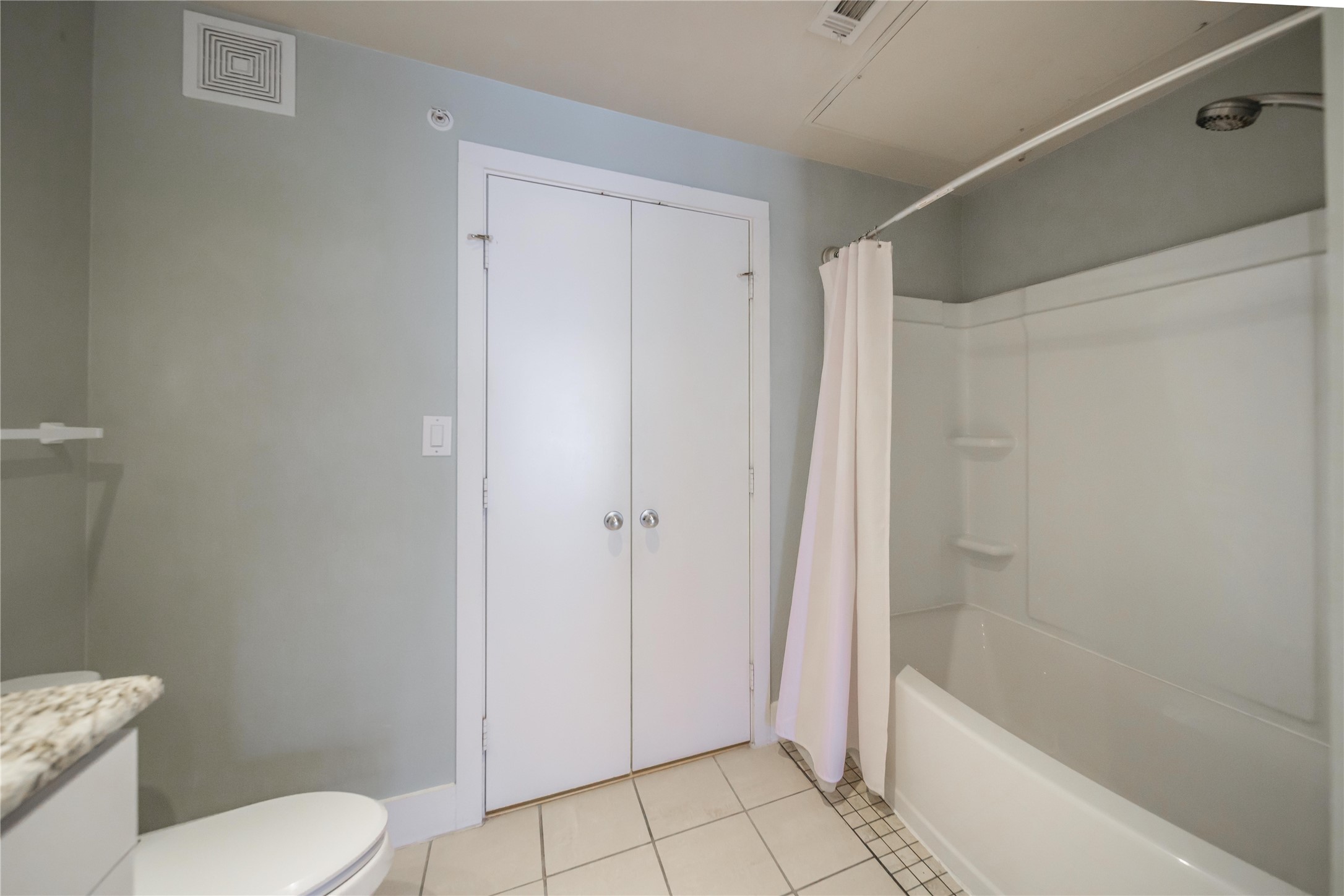 4414 Cedar Springs Road Dallas TX 75219