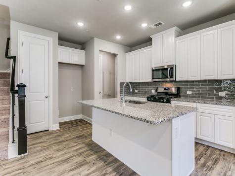 604 Hutchinson Lane Lewisville TX 75077
