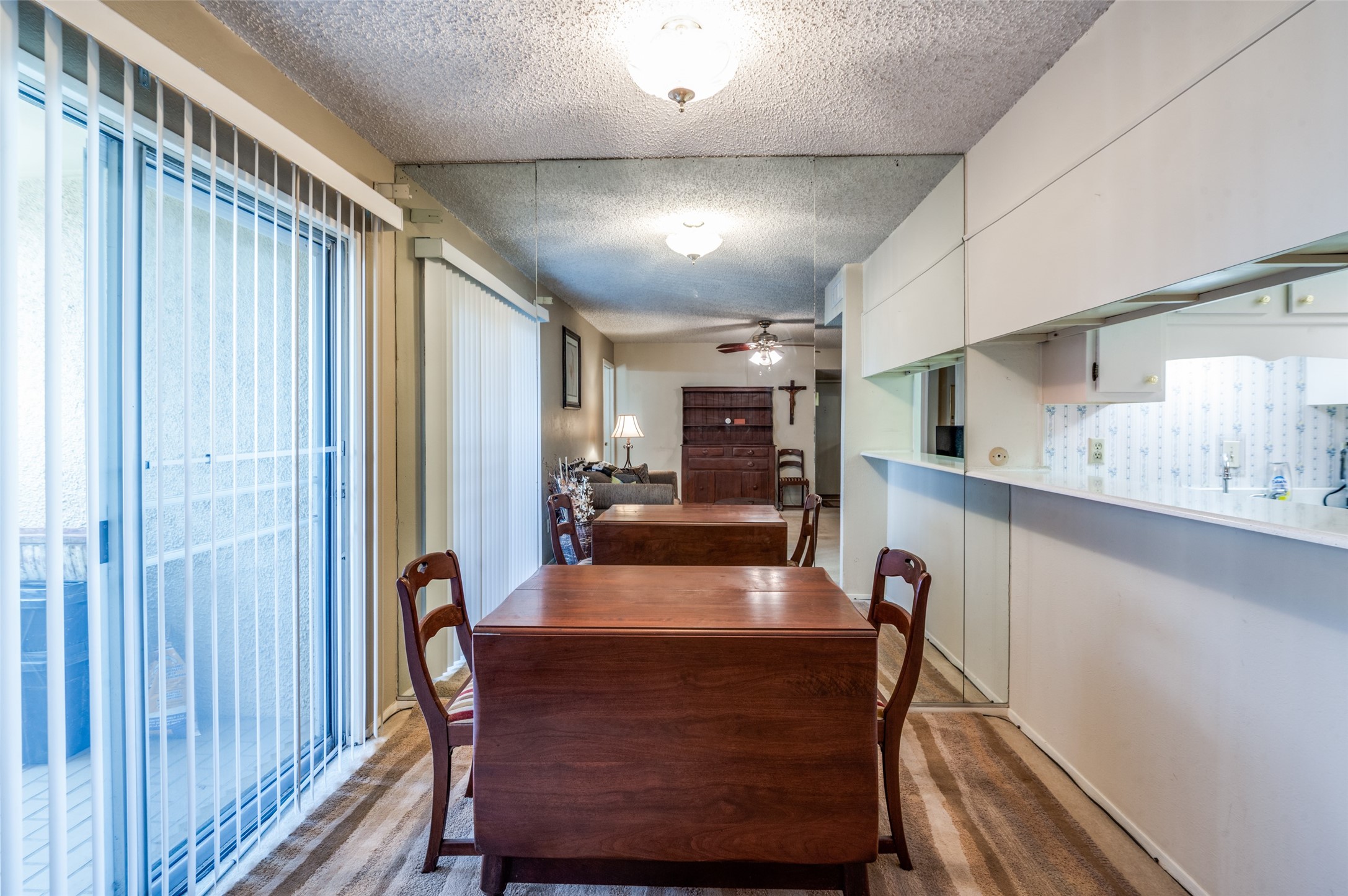 12816 Midway Road Dallas TX 75244