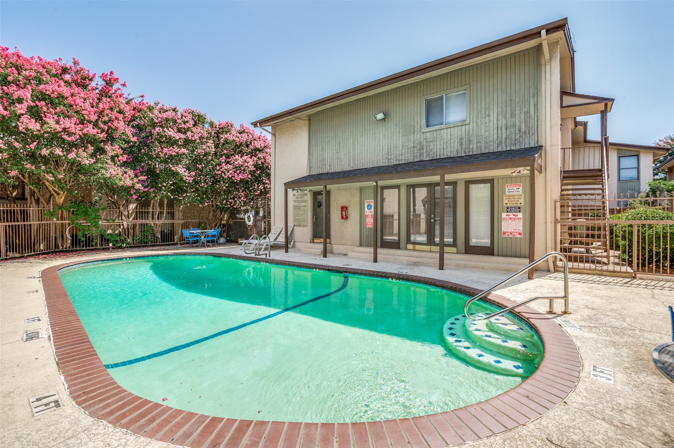 12816 Midway Road Dallas TX 75244