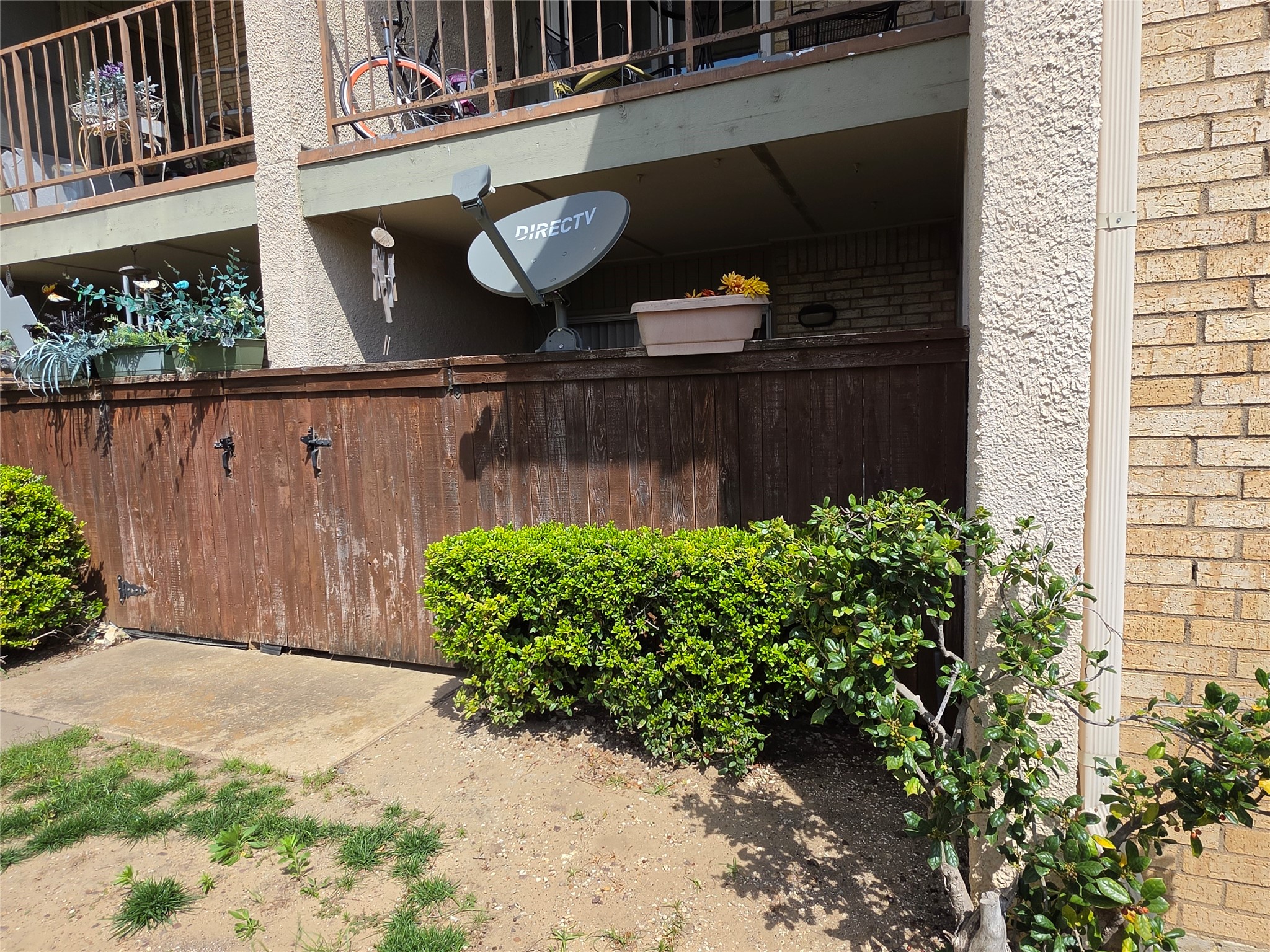 12816 Midway Road Dallas TX 75244