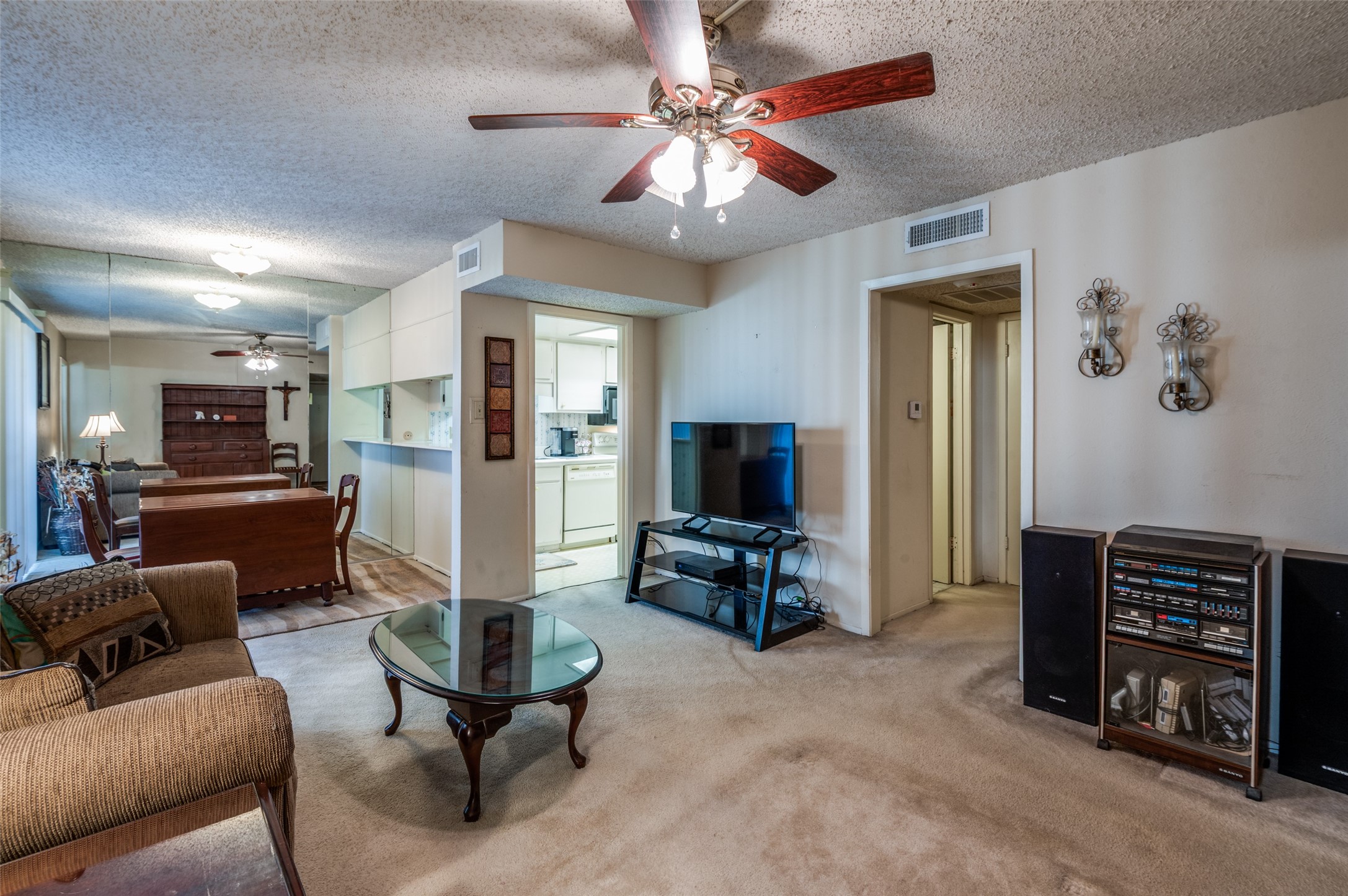 12816 Midway Road Dallas TX 75244