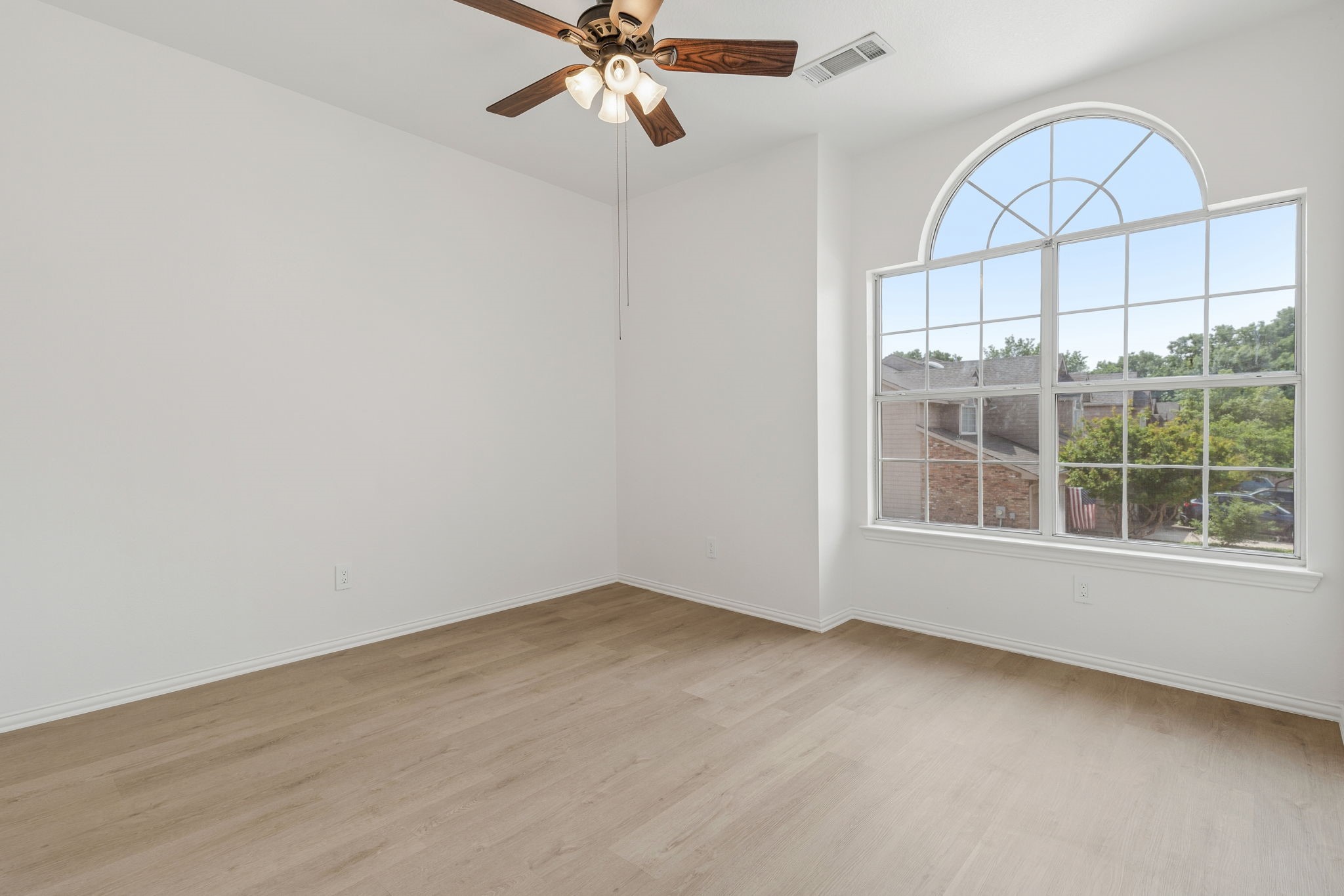 8607 Brittania Court Dallas TX 75243