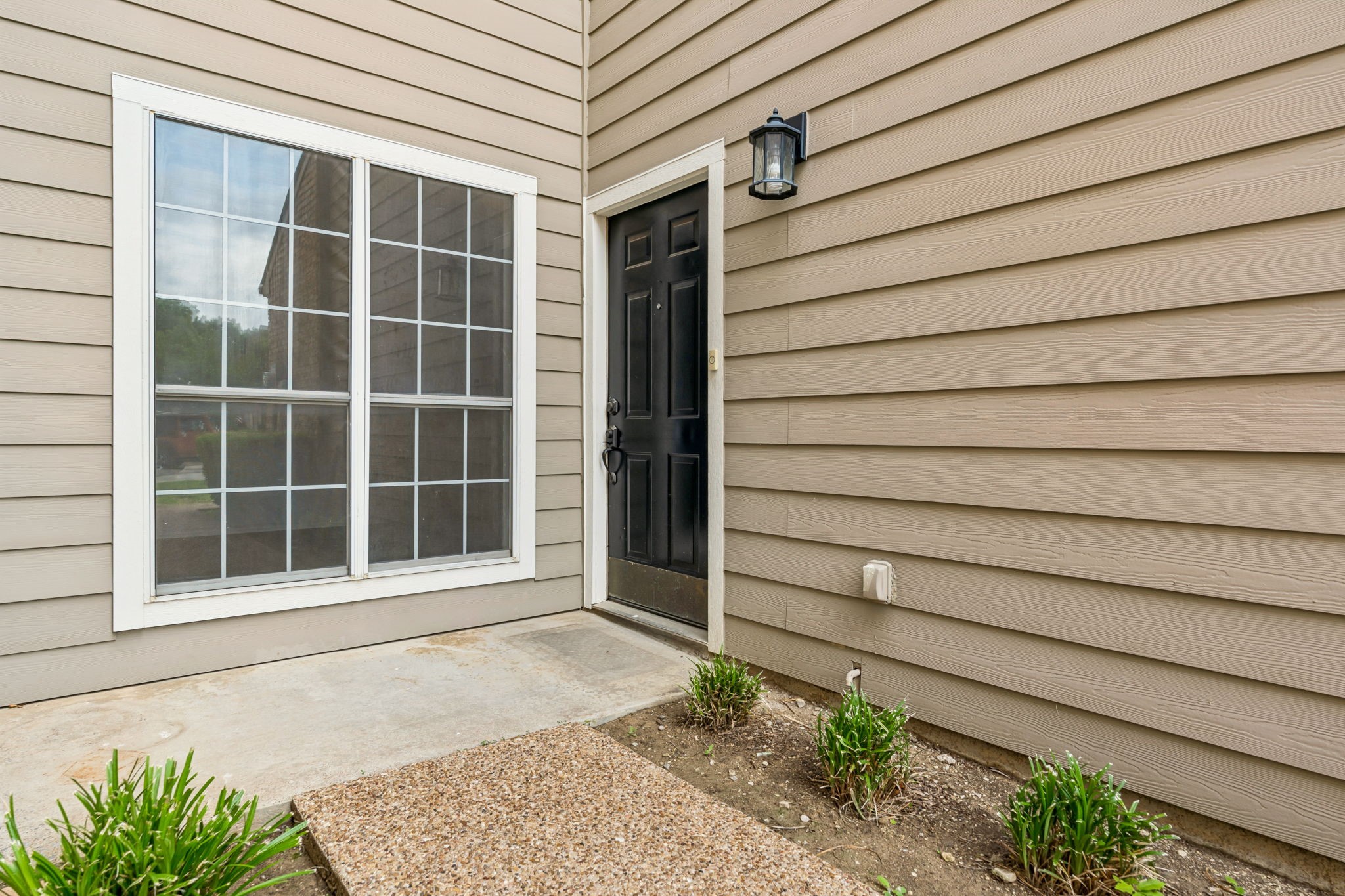 8607 Brittania Court Dallas TX 75243