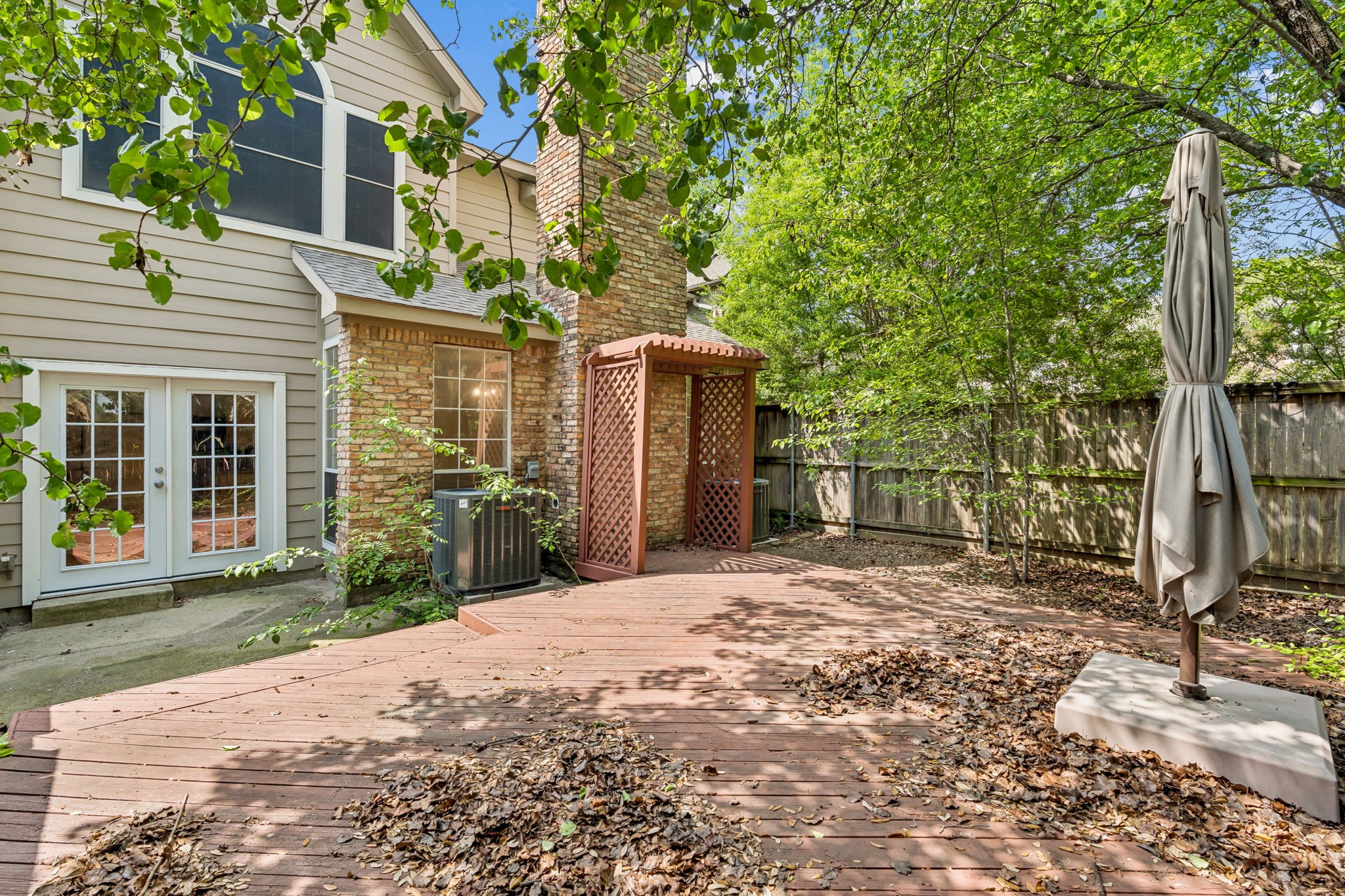 8607 Brittania Court Dallas TX 75243