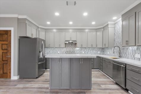 202 N Avenue D Clifton TX 76634