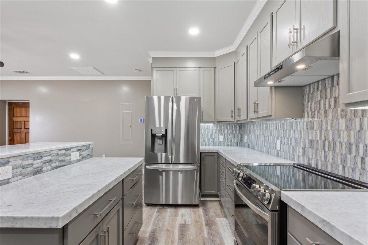 202 N Avenue D Clifton TX 76634
